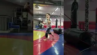 #mma #motivation #kickboxing #muaythai #training #boxing #martialarts #kidsvideo #kidstraining