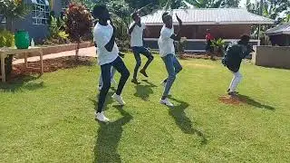 TIMOH YOUNG LIVE PERFORMANCE FROM #Nyansongo_Resort In #Ndizi_TV