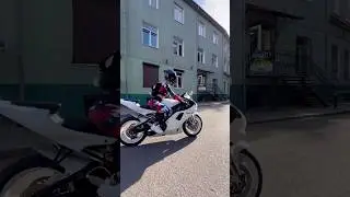 Мото жизнь #мото #мотодевушка #kawasaki #bikergirl #yamahar1