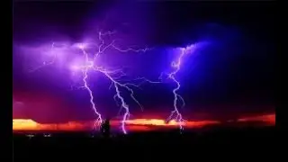 ИДИТЕ СПАТЬ С ГРОМОМ И ЗВУКАМИ Дождя And those sleep with thunder and the sound of rain