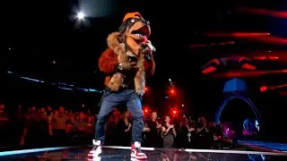 Rottweiler "Chris Daughtry" - Grenade (Masked Singer S2E8)