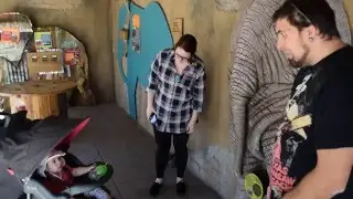 Evelyn Reacting to Elephant 