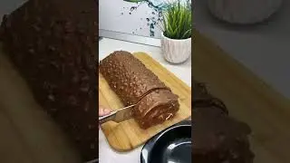 БИСКВИТНЫЙ РУЛЕТ «СНИКЕРС»