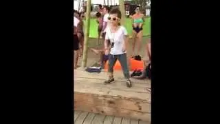 The ravers Kid Vine