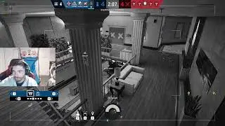 Gaming Like a Gamer!! Worst Siege Player!!