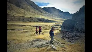 PERU, Vinicunca (5100 m) - Planina duge - Rainbow Mountain - Montaña de Siete Colores