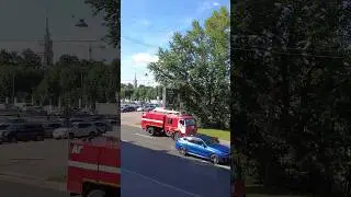 Пожарные спешат на вызов #камаз #МЧС