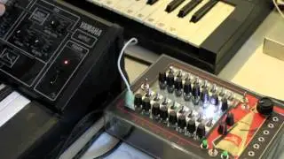 16-step analog sequencer on Yamaha CS-5 with casio keyboard Ring Modulator