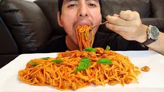 HOMEMADE SAUSAGE  SPICY TOMATO SAUCE SPAGHETTI BASIL PASTA MUKBANG EATING SHOW