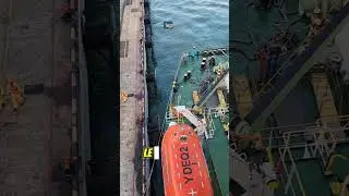 CAST OFF P34 SINGAPORE - Ship Channel