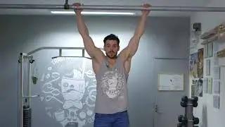 Climbing Training - Hanging reverse crunch.