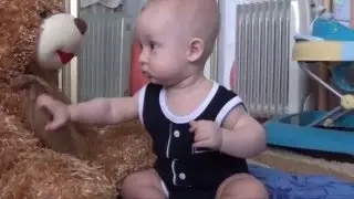 Моему внуку Ромочке 9 месяцев!!!!