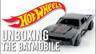 Destroyed package from Amazon - The Batman - Batmobile Hot Wheels - Unboxing