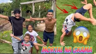 MORTAL NA GRAMA COM OS CATITOS