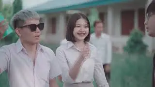 ทำไงดีครับกำลังชอบคนหนึ่งครับ (รักในวัยเรียน) - JaoGolf Ft. Thay Champasak [ Official MV ]