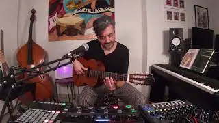 Live Looping - BassMark - Multi Instrumentalist - playing MEDITERRANEO - boss Rc-505 - One man band