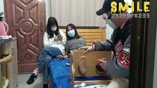 SMILE39网红花花挠痒痒视频 Asian Girl Internet celebrity Huahua tickle video