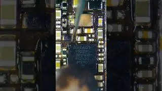 power supply ic replacement #summervibes #cellphonerepair #smartphone #repair