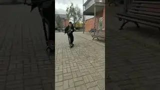 трюки на самокате 