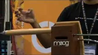 Moog Etherwave Pro Theremin NAMM 2007