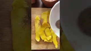 zero waste mango chips & dip