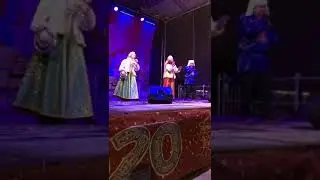 Расцвела у окошка - любимые песни на праздник!