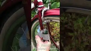 60 seconds on my Raleigh Boulevard Tourist 3-speed vintage bicycle.