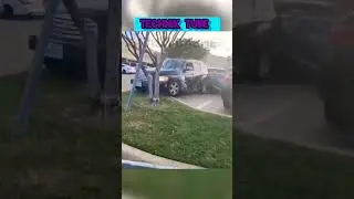 Скриншот на лобовом🤣😂#автомобили #приколы #crash #sorts
