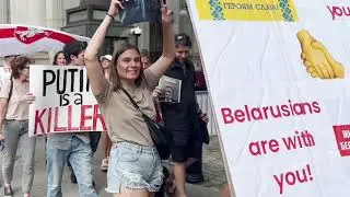 Митинг "Свободу политзаключённым! Путин убийца!" в Нью Йорке. 20 августа 2023 года.