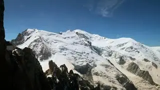 ДОТЯГНУТИСЬ ДО НЕБЕС ГОРА ШПИЛЬ ПІВДНЯ(Aiguille du Midi) ШАМОНІ МОНБЛАН