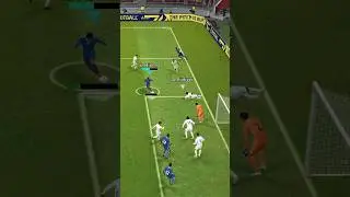 Close control dribbling in eFootball