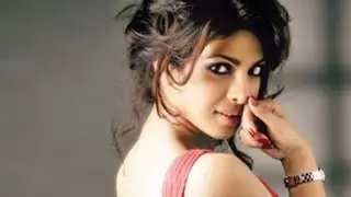Priyanka Chopra is World's hot and Sexiest Asian Woman