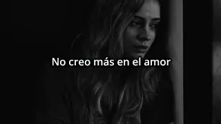 En modo de defensa estoy 🛡 No creo más en el amor 💔 // Demi Lovato -  Heart Attack (Letra) (Español)