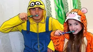 Masha, Dad and their usual morning