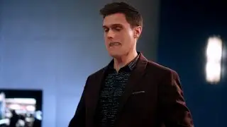 The Flash 4x13 - Ralph se Transforma em Outra Pessoa (Dublado HD)