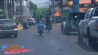 moped girls in sosua