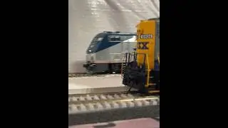 Ho Scale Amtrak Maple Leaf makes a Station Stop #trains #Amtrak #modeltrains