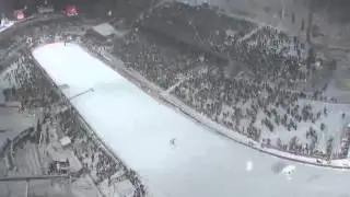 Kraft wins Four Hills ski jumping opener