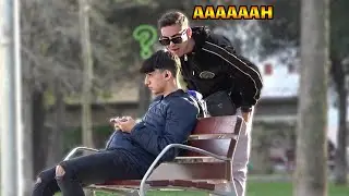 Gimiendo en la Oreja de Desconocidos [Tomas Extras]