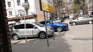 В ПОНЕДЕЛЬНИК...