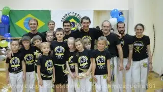 Capoeira Kids (group 3 to 5 + years) - Капоэйра дети