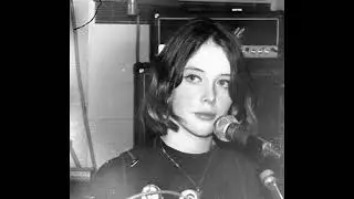 Slowdive - Hide Your Eyes (Alternative)