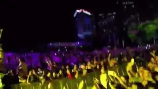 Skrillex Ultra Music Festival 2015 Finale - Justin Bieber | Diplo | Diddy