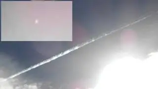 9.8.2014 - UFO (ORB) flies over chemtrails, Teplice, CZ