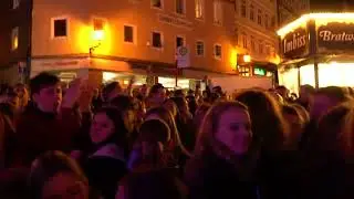Große Maiparty zum Marburger Maieinsingen 2023 -- 1