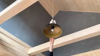 this video contains lamp swinging and techno