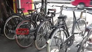 PENJUAL SEPEDA ONTEL PINGGIR JALAN DIJAKARTA TIMUR