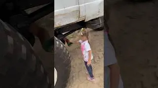 Когда хотел сына помощника . 