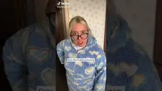 Когда мама запрещает читать книжки и отправляет на улицу | Приколы от Alla Kutinskaya Тик Ток
