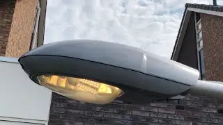 Retrofitting an Indal Arc fixture
